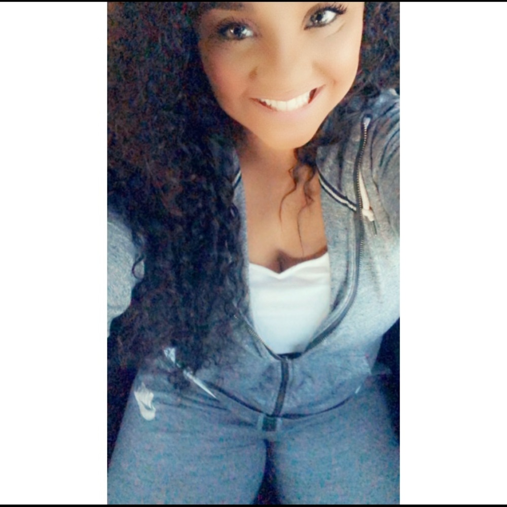 Meet your Posher, Kiara